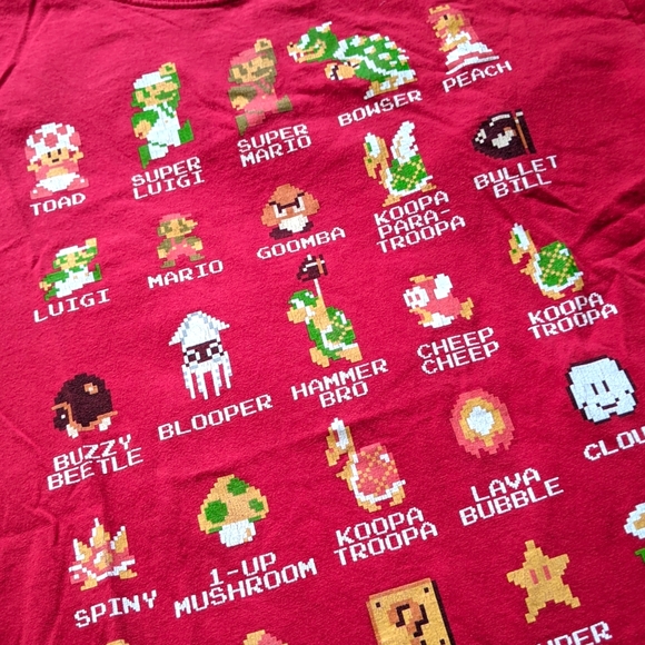 Nintendo Mario and friends characters t-shirt red size medium - Picture 2 of 6
